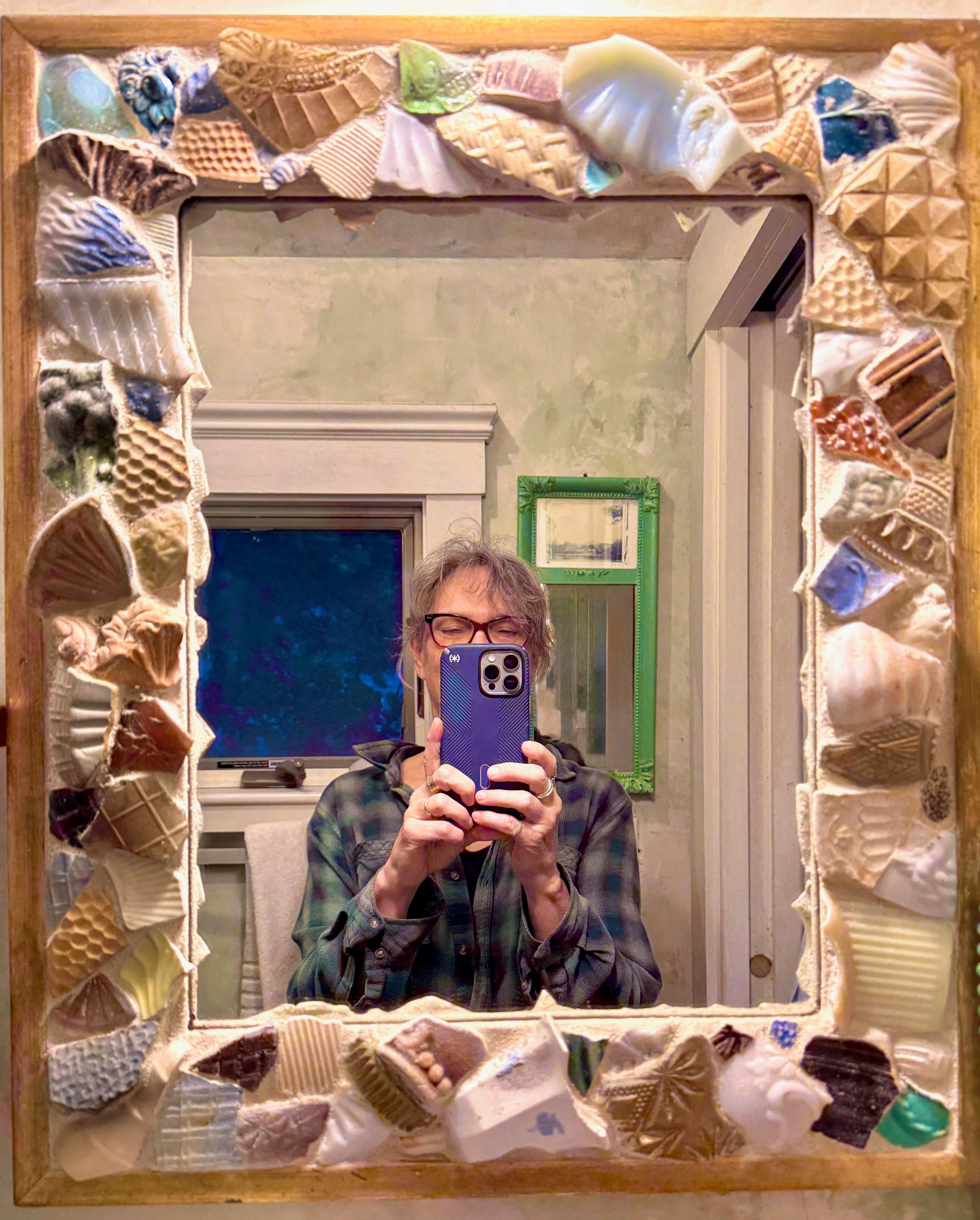Embossed_Mirrors